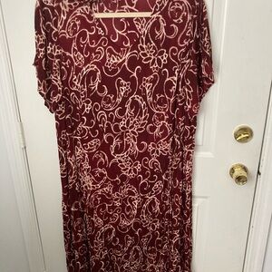 Woman within 3X crinkle dress with tie, burgundy, beige floral pattern V-neck